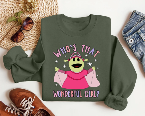 Retro Who’s that Wonderful Girl Sweatshirt, Who’s that Wonderful Girl Shirt,Trendy Sweatshirt,Funny Cartoon Sweatshirt,Cartoon Princes Shirt