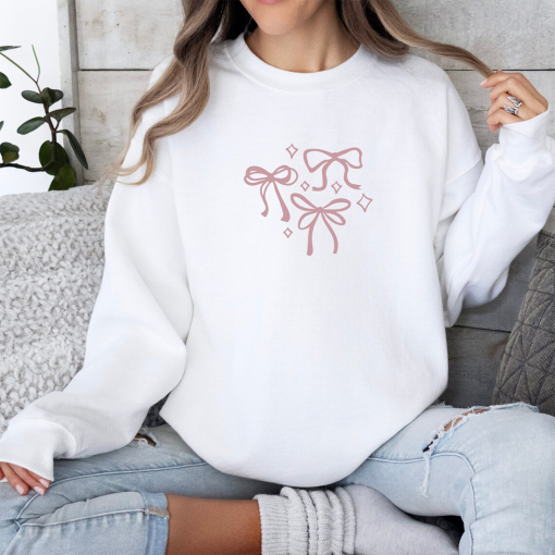 Coquette Aesthetic Sweatshirt, Bow Sweatshirt, Ribbon Crewneck, Girly Sweatshirt, Coquette Clothing, Trendy Crewneck, Preppy Sweatshirt Bow