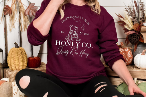 Vintage Hundred Acre Woods Honey Co Sweatshirt, Retro Winnie the Pooh Est 1926, Winnie the Pooh hoodie