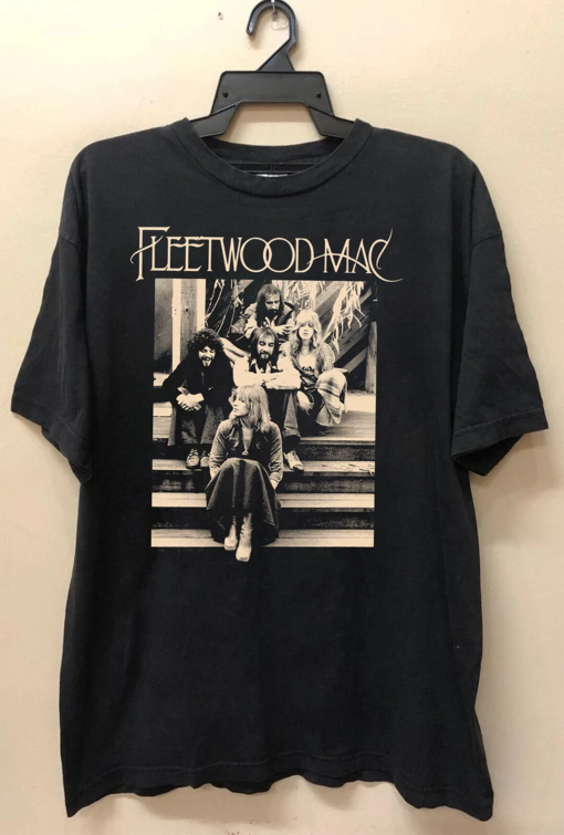 Fleetwood Mac Stevie Nicks 2024 Live In Concert Shirt, Stevie Nicks 2024 Tour Shirt, Vintage Stevie Nicks Fan Gifts, Music Tour Shirt