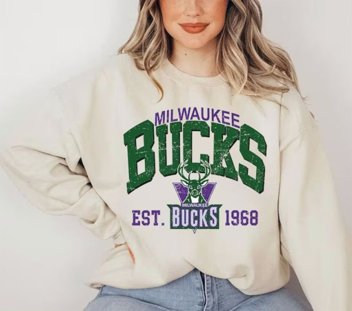 Vintage Milwaukee Basketball Sweatshirt, 90s Milwaukee Basketball Sweatshirt, Milwaukee 90s Logo Shirt, Milwaukee Shirt, Crewneck Shirtm02