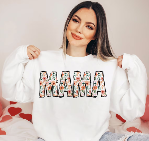 Retro Floral Mama shirt, Mama Flower shirt, Mama Flower shirt, Mama Floral shirt, Mama Groovy shirt, Mama Groovy shirt, Mama Graphic shirt,Floral Mama shirt