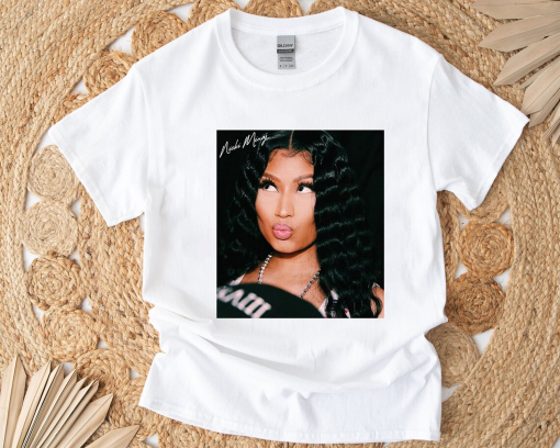 Vintage Nicki Minaj Shirt, Nicki Minaj Tour Shirt, Pink Friday Shirt, Nicki Minaj Merch, Nicki Minaj Fan, Nicki Minaj Crewneck Sweatshirt