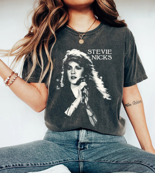 Stevie Nicks Vintage Shirt, Stevie Nicks Tour Graphic 90s Shirt, Stevie Nicks 90s Aesthetic Graphic Tee, Gift for men women unisex tshirt