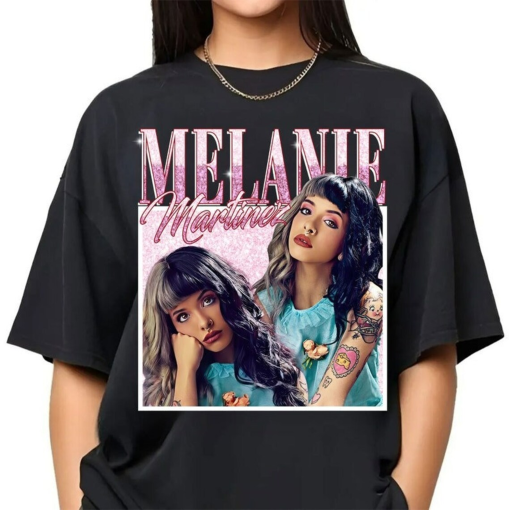 Melanie Martinez T-Shirt / Sweatshirt, Singer Shirt, American Singer Shirt, Portals Tour 2024 T-Shirt, Melanie Singer Shirt