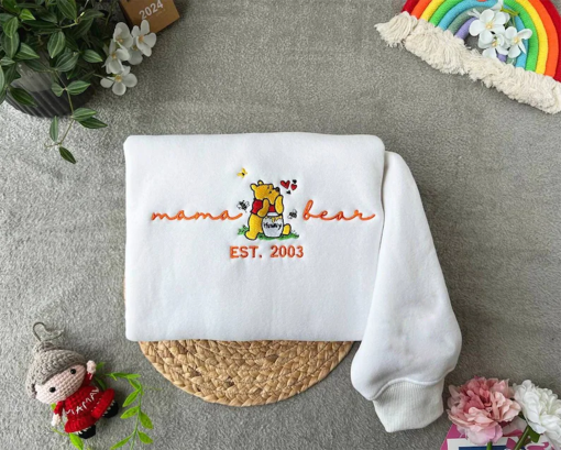 Custom Mama Bear Embroidered Sweatshirt and Hoodie, Personalised Mom Sweatshirt with children’s names, Mother’s Day shirt, Mama hoodie