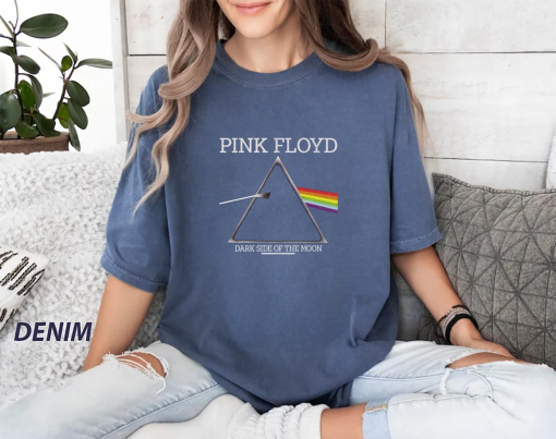 Comfort color Pink Floyd Dark Side of the Moon Black Distressed Fitted 30/1 Cotton Tee T-Shirt Shirt