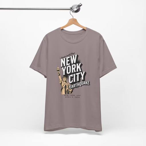 Survived the Earthquake the NYC Tshirt New York Tshirt Earthquake Shirt Meme Tshirt Funny Earthquake Shirt NYC Tee New York Trend Shirt