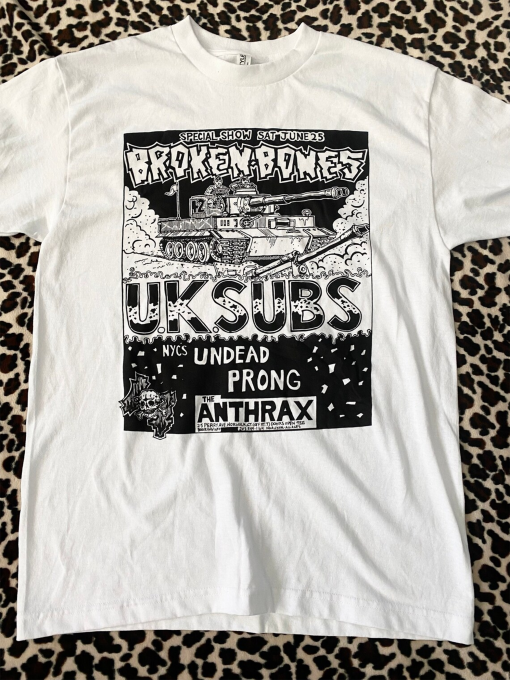 Broken Bones Vintage Flyer T-Shirt