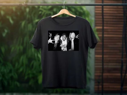 Chris Farley Tupac Shakur and Kurt Cobain partying Unisex Men’s Cotton Crew T-shirt Vintage 90s streetwear hip hop best seller 2pac