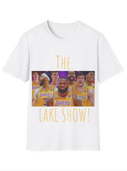 Los Angeles Lakers “Lake Show” Graphic Tee!