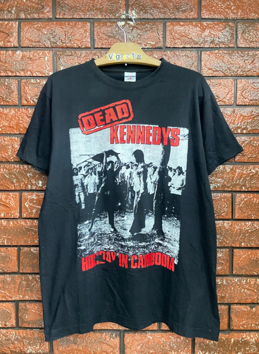 Vintage Dead Kennedy “Holiday In Cambodia” 1980 Punk Hardcore Music T Shirt / Hardcore Punk / Misfits / Vintage Punk T Shirt Size L