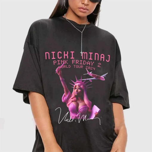 Hot Nicki Minaj Shirt, Nicki Minaj Rapper 90s Sweatshirt, NICKI MINAJ Pink Friday 2 Hoodie, Nicki Minaj Rap Tee, Pink Friday 2 World Tour