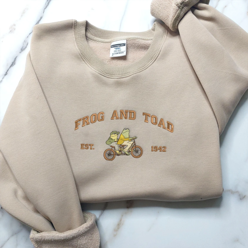 Frog and Toad Embroidered Sweatshirt, Vintage Classic Book Shirt, Retro Frog Shirt, Bookworm Embroidered Shirt, Gift For Her ESH035