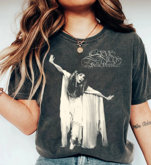 Classic Stevie Nick Music Tour Shirt, 2024 Stevie Nicks Live In Concert T-Shirt, Fleetwood Mac Tee, Stevie Nicks Merch Tee, Gift for Fans