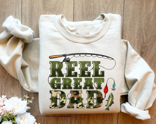 Western Reel Great Dad Graphic Tee, Fisher Clothing, Fishing Dad Shirt, Camouflage Reel Great Dad Shirt, Fishing Apparel, Gift for Fisher