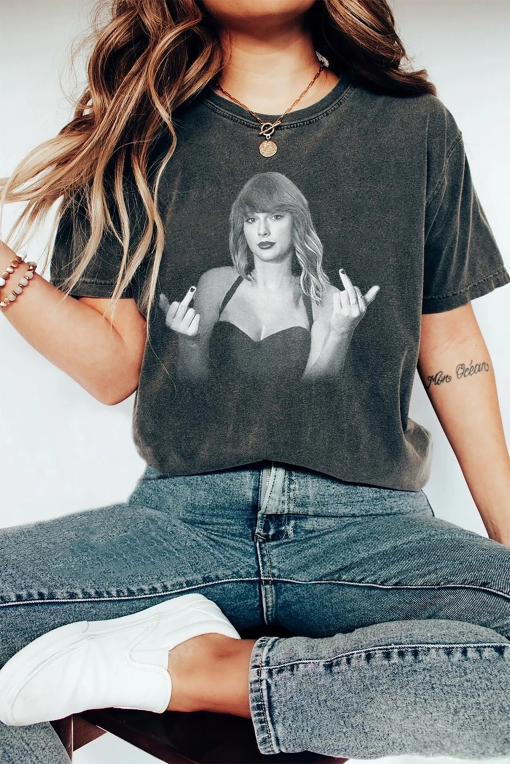 Trendy Taylor Middle Finger Shirt, Swiftie Shirt, Comfort Colors Tee, Rep Era, Sassy Shirt, trendy aesthetic, Eras Tour