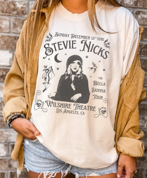 Stevie Nicks vintage style t shirt, unisex Retro band tee, Fleetwood mac comfort colors, oversized boho top, witchy vibe gift for girlfriend