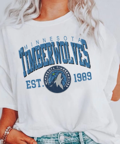 Vintage Minnesota Timberwolve Sweatshirt \ T-Shirt, Minnesota…