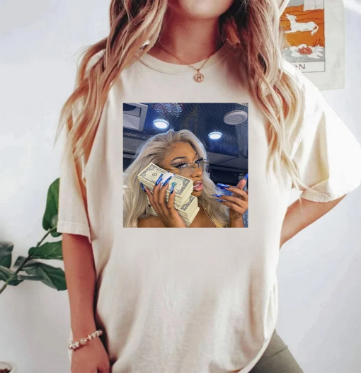 Graphic Megan – Thee Stallion Rapper Shirt, Vintage Megan Shirt, Megan Funny Thee Stallion Concert Tour 2024