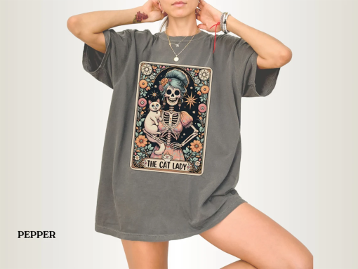 The Cat Lady Funny Tarot Card T-Shirt, Cat Lover Skull Tarot T-shirt, Funny Cat Woman Witchy Skeleton Shirt, Oversized Comfort Colors Tee