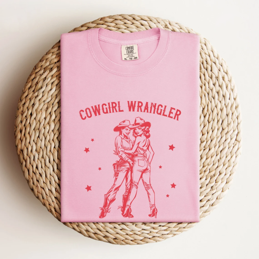 Gay Cowgirl Lesbian Shirt, Femme Lesbian Pride Tshirt, Subtle Bi Pride Lesbian Girlfriend Gift, WLW Tee, Sapphic Western T Shirt, Butch Bait