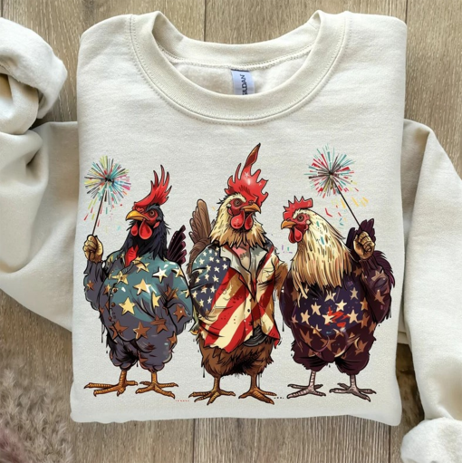 4th of July Chicken Shirt, Fourth of July T Shirt,Patriotic Mom Shirt,Gift for Her,Farm 4th of july Shirt,Woman 4th of July Shirt