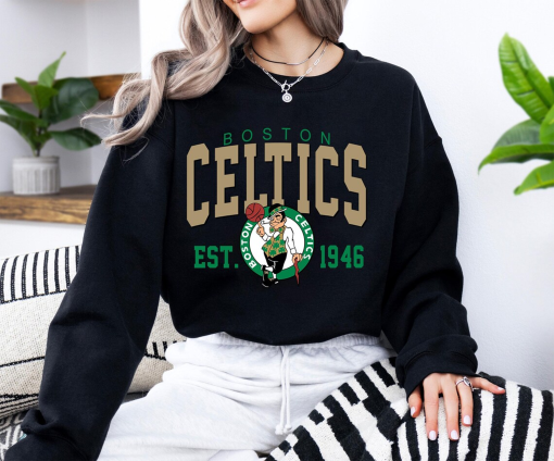 Vintage Boston Celtics 1946 Basketball Sweatshirt from the 1990s, retro style for men and women who love basketball