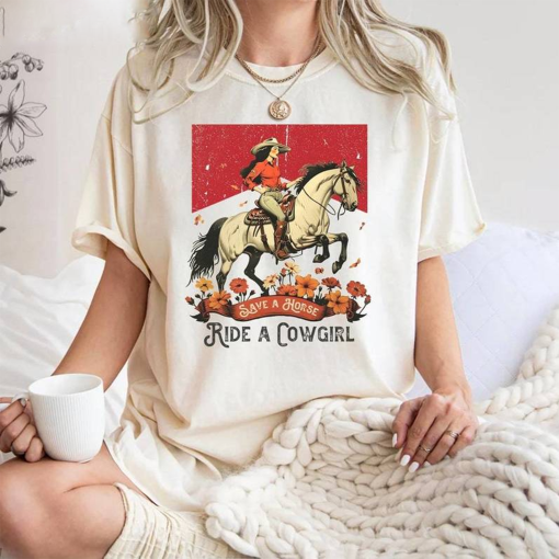 Funny Save A Horse Ride A Cowgirl Shirt, Trendy Crewneck Long Sleeve For Women