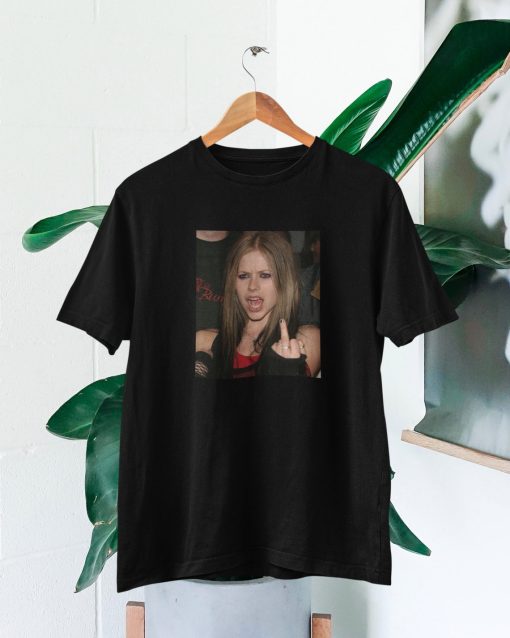 Avril Lavigne Photo T-shirt | Avril Lavigne fans shirt | Avril Lavigne top | Avril Lavigne fans gift tshirt