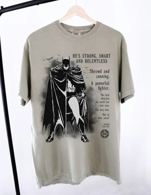 Vintage Batman Year One Shirt, FRONT, batman comic book shirt, dc batman year one shirt, vintage dc comics shirt, David Mazzucchelli batman