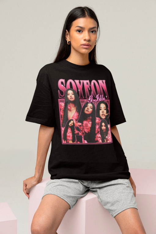 GIDLE Soyeon Retro Classic T-shirt – Gidle Kpop Shirt – Kpop Merch – Kpop Gift – Gidle Neverland – Korean Idol Tee