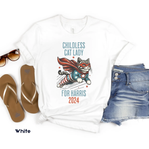 Childless Cat Lady shirt, Vote 2024, Feminist Voting Shirt, Kamala Shirt, Anti Republican t-shirt, Pro choice, liberal, Democrat Tee