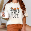 Retro Cat Halloween Shirt, 90s Cat Witch Vintage Tee, Funny Witch Cat T-Shirt, Halloween Cat Lovers Gift, Unisex Tee, Comfort Colors Tshirt