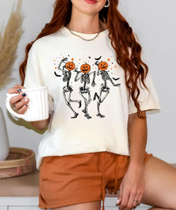 Comfort Colors® Dancing Skeleton Pumpkin Shirt, Retro Halloween Women’s Shirt, Funny Fall Halloween Party TShirt, Spooky Season Skeleton Tee