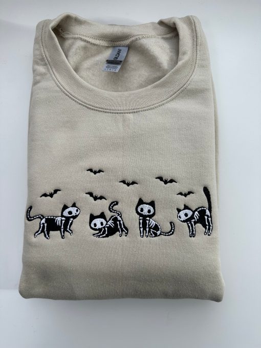 Embroidery Ghost Cats Halloween Sweatshirt, Halloween Ghost Cats Hoodie, Embroidered Cat Ghost Comfort Colors Shirts, Bats and cats ghost