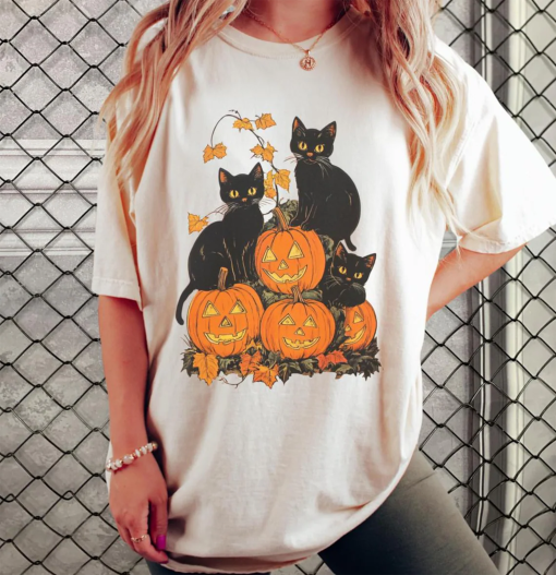 Vintage 90s Black Cat Halloween Shirt, Retro Halloween Shirt, Spooky Season Tee, Pumpkin Shirt, Halloween Shirt, Vintage Halloween TShirt