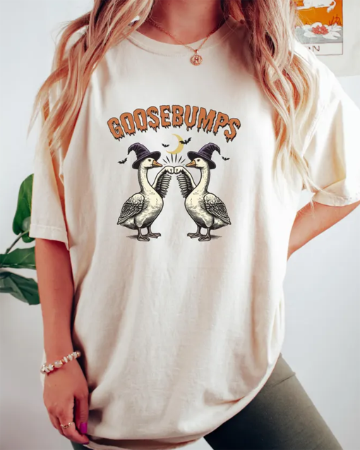 Goosebumps Halloween Sweatshirt, Funny Goose Lover,, Halloween Cute Ghost Sweatshirt, Spooky Season Sweater, Halloween Gift, Halloween Shirt