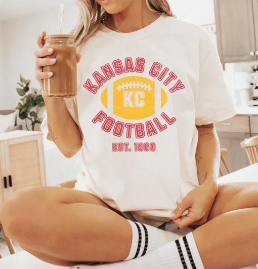 Kansas City Football Chiefs Graphic Tee, KC Football T-Shirt, Game Day Shirt Gift for Mom, Girlfriend, Dad, Comfort Colors Oversized Look