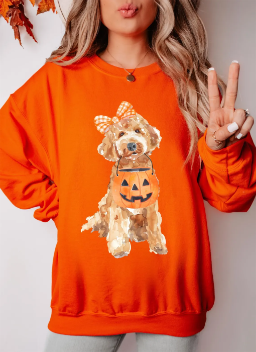 Halloween Golden Doodle Shirt, Halloween Women’s Clothing, Doodle Mom Sweatshirt, Halloween Pumpkin Shirt, Cute Halloween Dog Sweatshirt