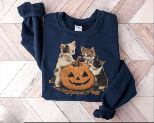 Vintage 90s Cat Halloween Sweatshirt, Retro Halloween Shirt, Spooky Season Tee, Pumpkin Shirt, Cat Lover Shirt, Black Cat, Spooky Season