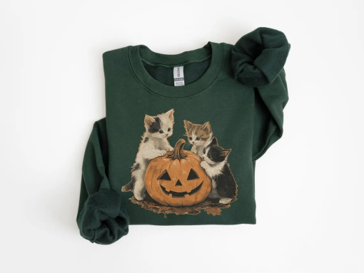 Vintage 90s Cat Halloween Sweatshirt, Retro Halloween Shirt, Spooky Season Tee, Pumpkin Shirt, Cat Lover Shirt, Black Cat, Spooky Season