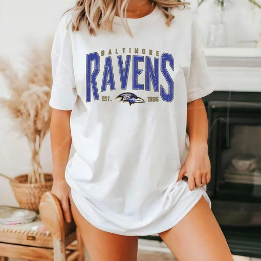 Vintage Baltimore Ravens shirt, Ravens sweatshirt, Baltimore Football Fan shirt, Ravens tee, Ravens t-shirt, Game Day apparel