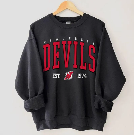 New Jersey Crewneck, Vintage Style New Jersey Sweatshirt, New Jersey Sweatshirt, College Sweatshirt, Hockey Fan Gifts, Hockey Sweatshirt