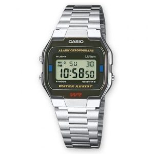 Reloj digital Casio Vintage Iconic A163WA-1QES / 37 mm / Negro y plateado