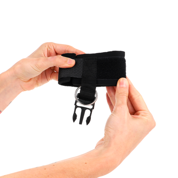 KINK - RETENÃÃES DE PULSO NEOPRENE HOOK&LOOP FASTENER PRETO AJUSTÃVEIS 22-34 CM - Image 4