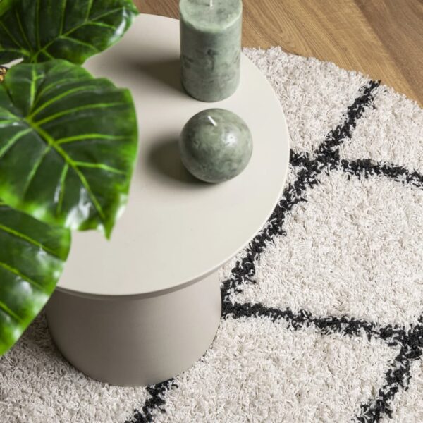 Tapete shaggy de pelo alto PAMPLONA Ø 240 cm creme e preto - Image 6