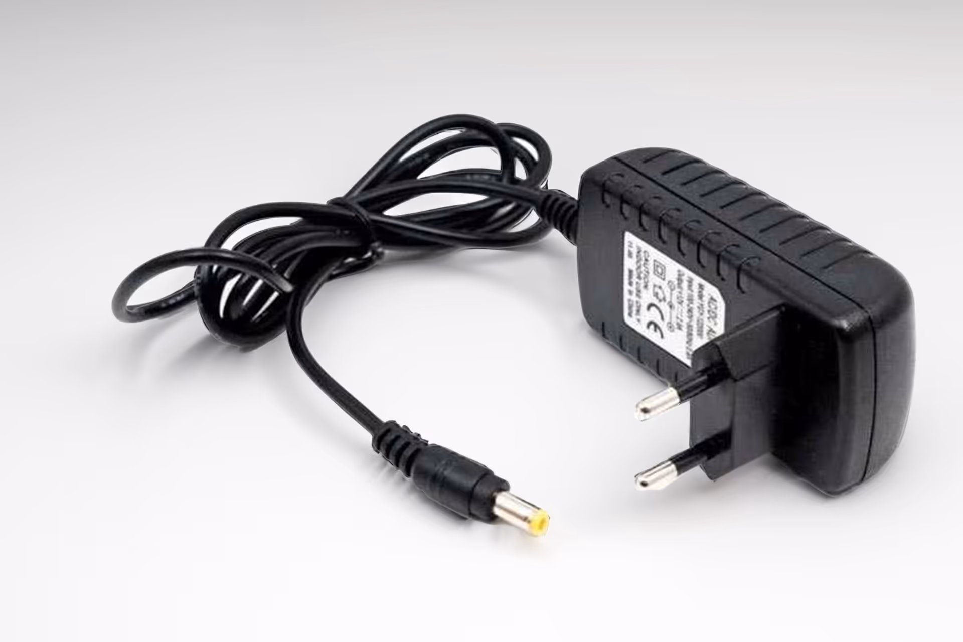 12V 2A Adaptör (Duvar Tipi)