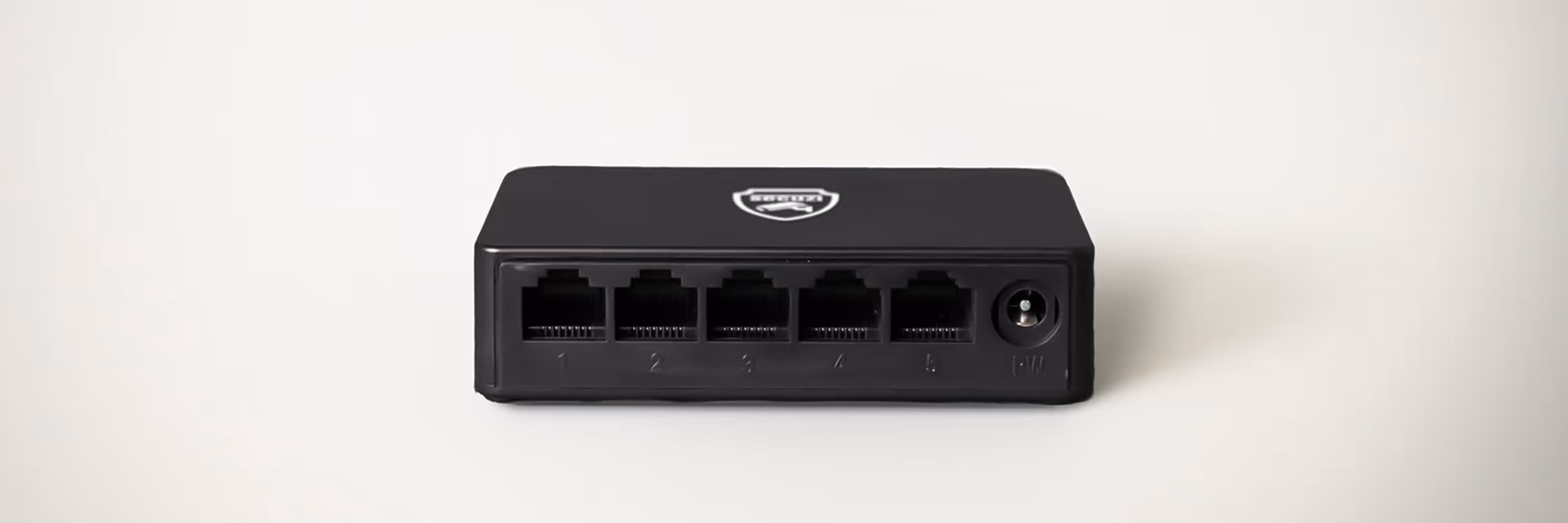 [5 Port Gigabit Switch'in genel görünümü]