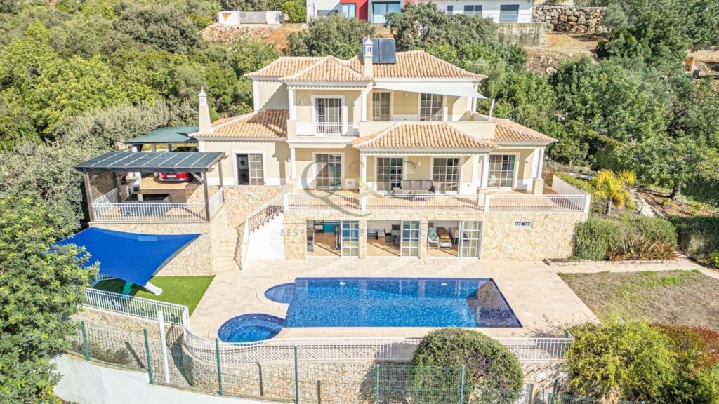 villa for Sale in são brás de alportel